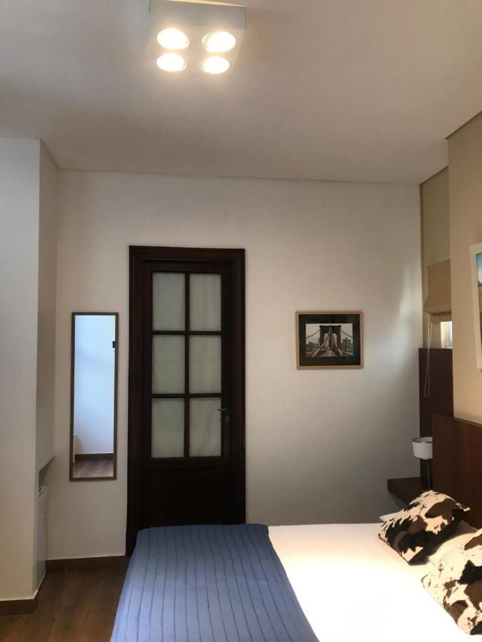 Habitaciones En Suite Balcarce ブエノスアイレス エクステリア 写真