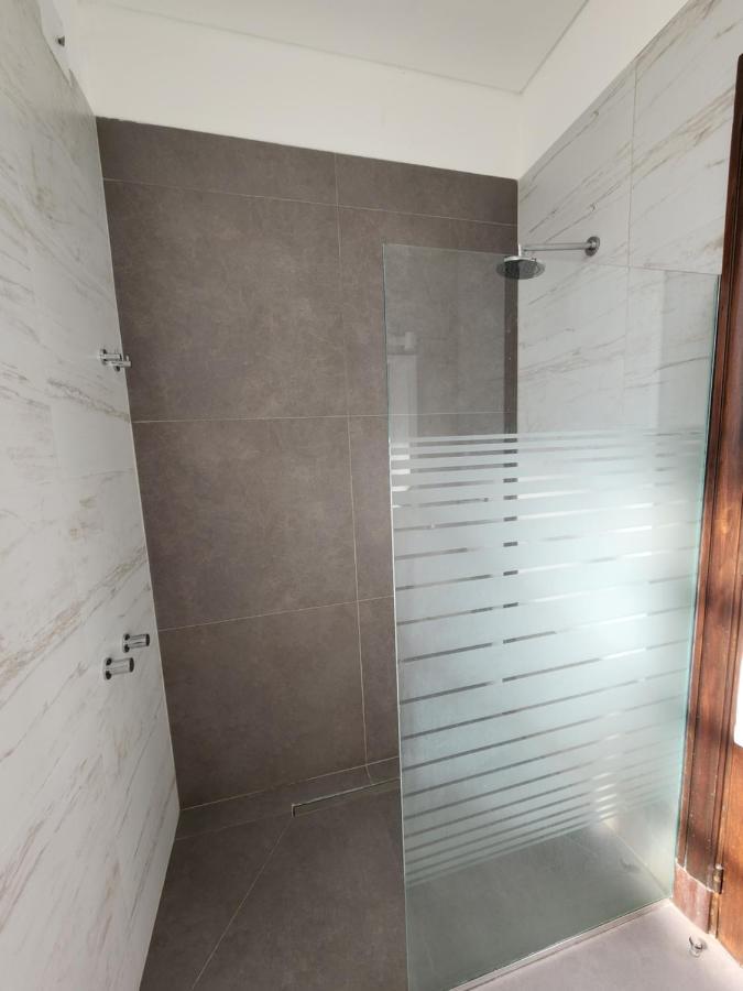 Habitaciones En Suite Balcarce ブエノスアイレス エクステリア 写真